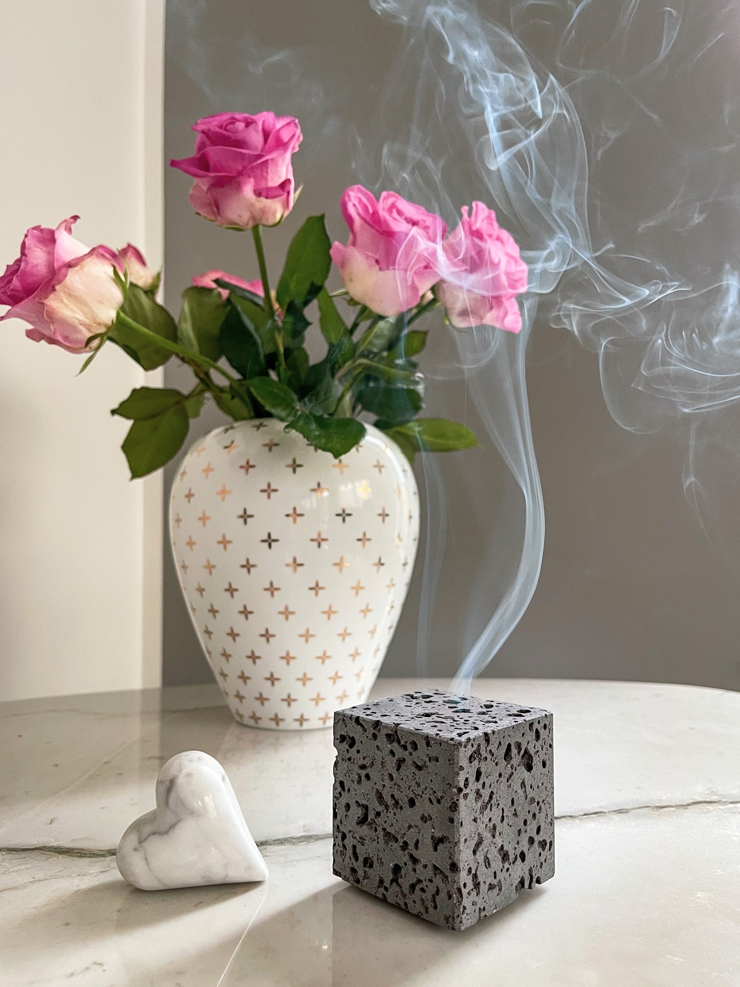 Hrauney lava cube - Hrauney