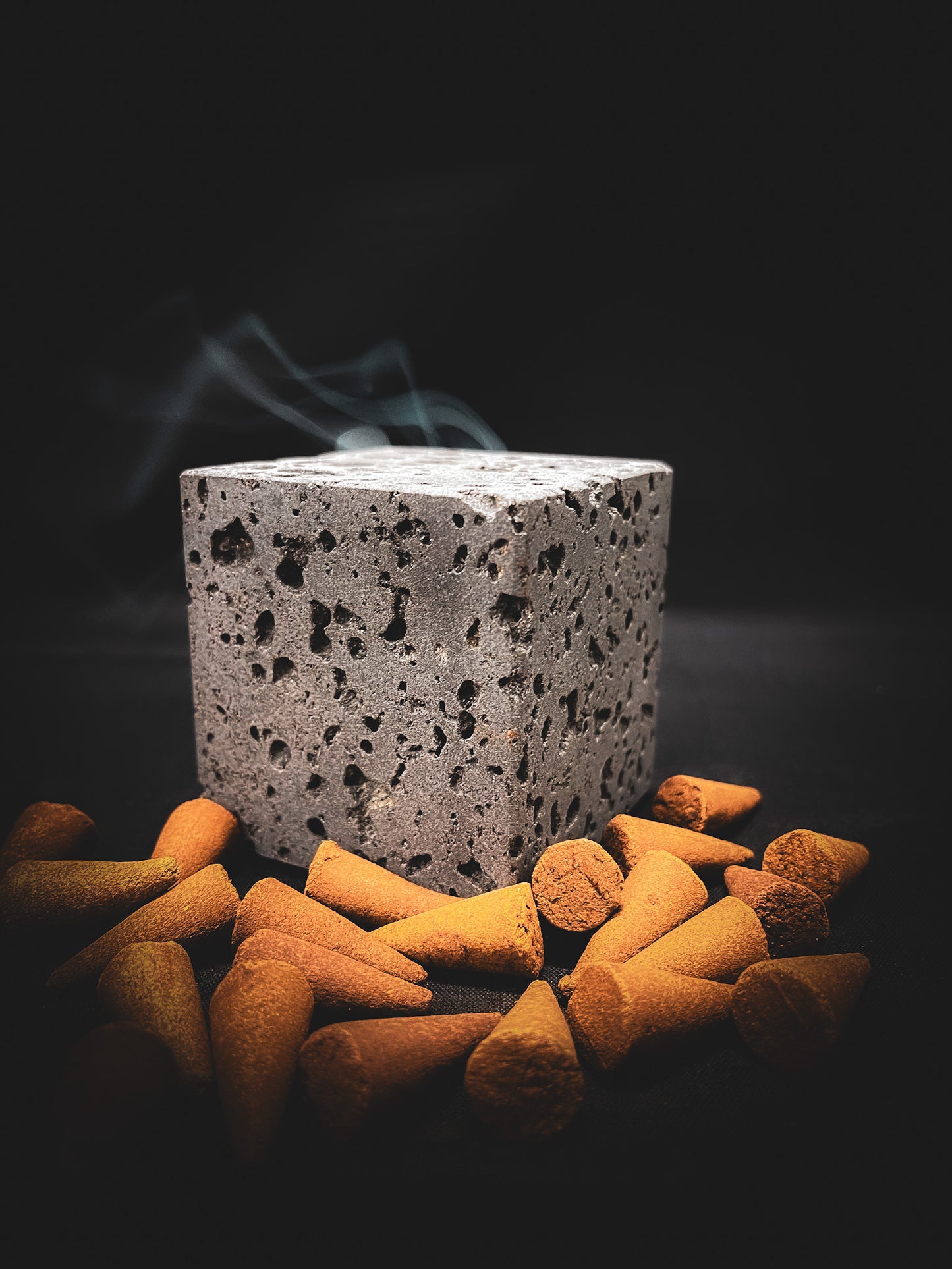 Midnight sun - Incense - Hrauney