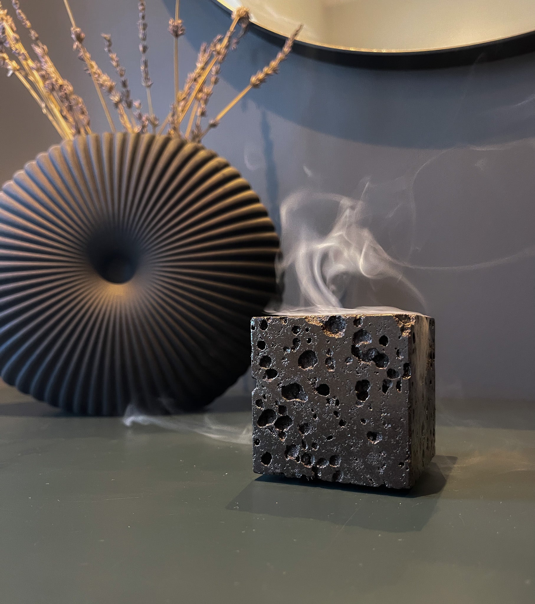 Hrauney lava cube BLACK EDITION - Hrauney